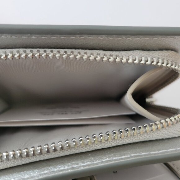 Coach CW792 Snap Wallet Pearlized Leather Metallic Light Silver - Picture 8 of 8